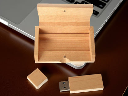 Personalised USB 3.0 32GB Maple wood USB Flash Drive memory stick