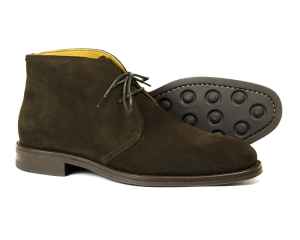 ASCOT Mens Chocolate Suede Chukka Boot with rubber sole