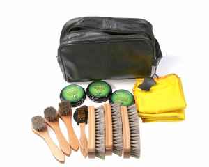Premium Shoe Cleaning Polish Kit in Leather bag