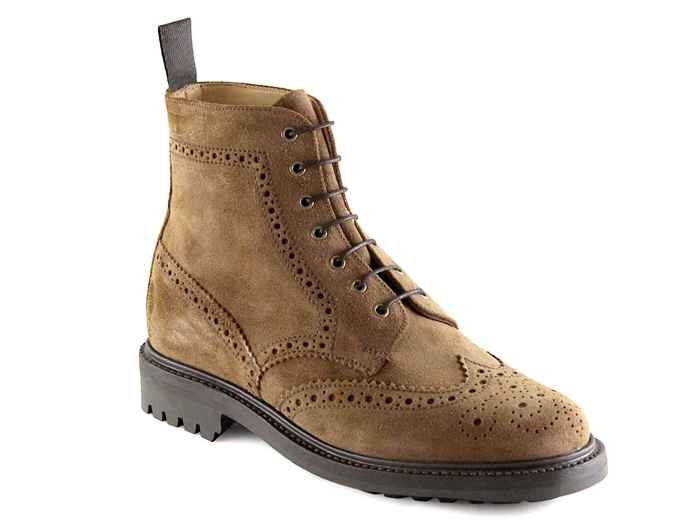 Mens Brogue Boot in Suede with rubber sole